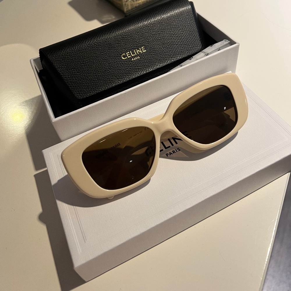 CELINE Sunglasses - Picture 3 of 5